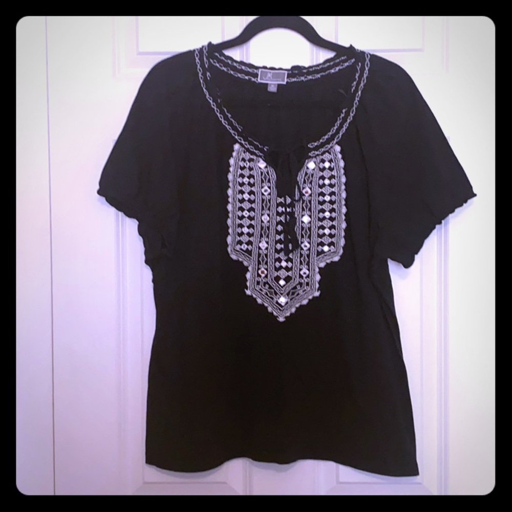 JM Collection Embroidered Top